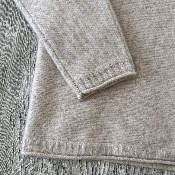 Halston Heritage V-Neck Cashmere Polo Sweater in Beige sz L - Picture 4 of 12